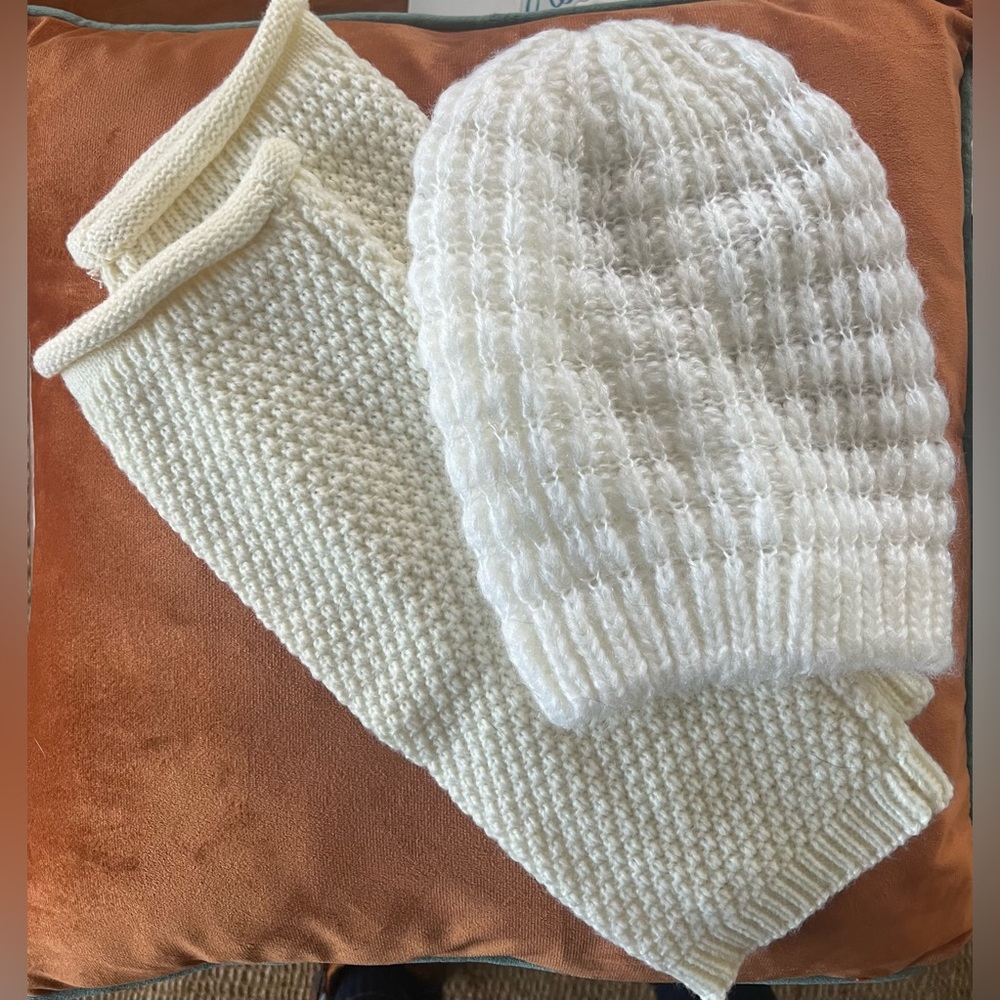 Knit hat & leg warmers , cream colored